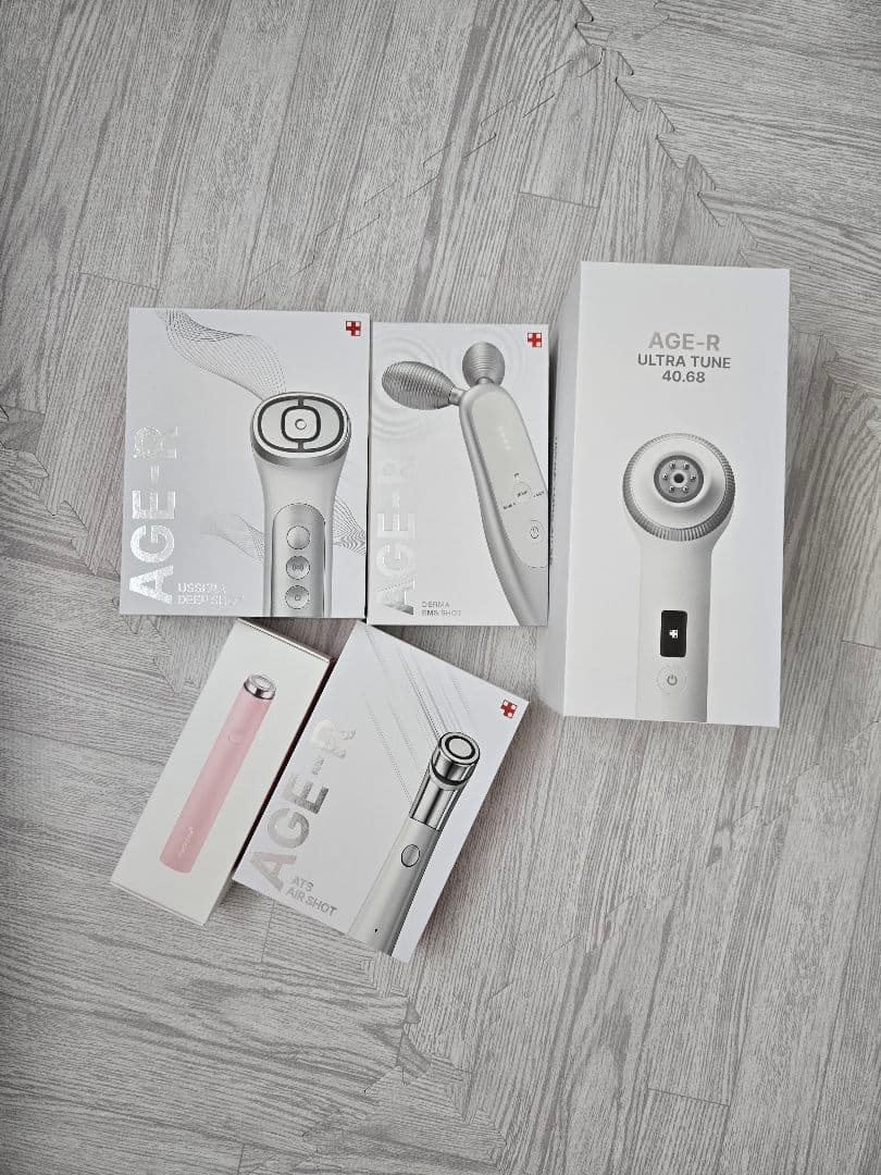 値下げ✨(土日価格)メディキューブ 美顔器まとめ売り　5点　箱あり