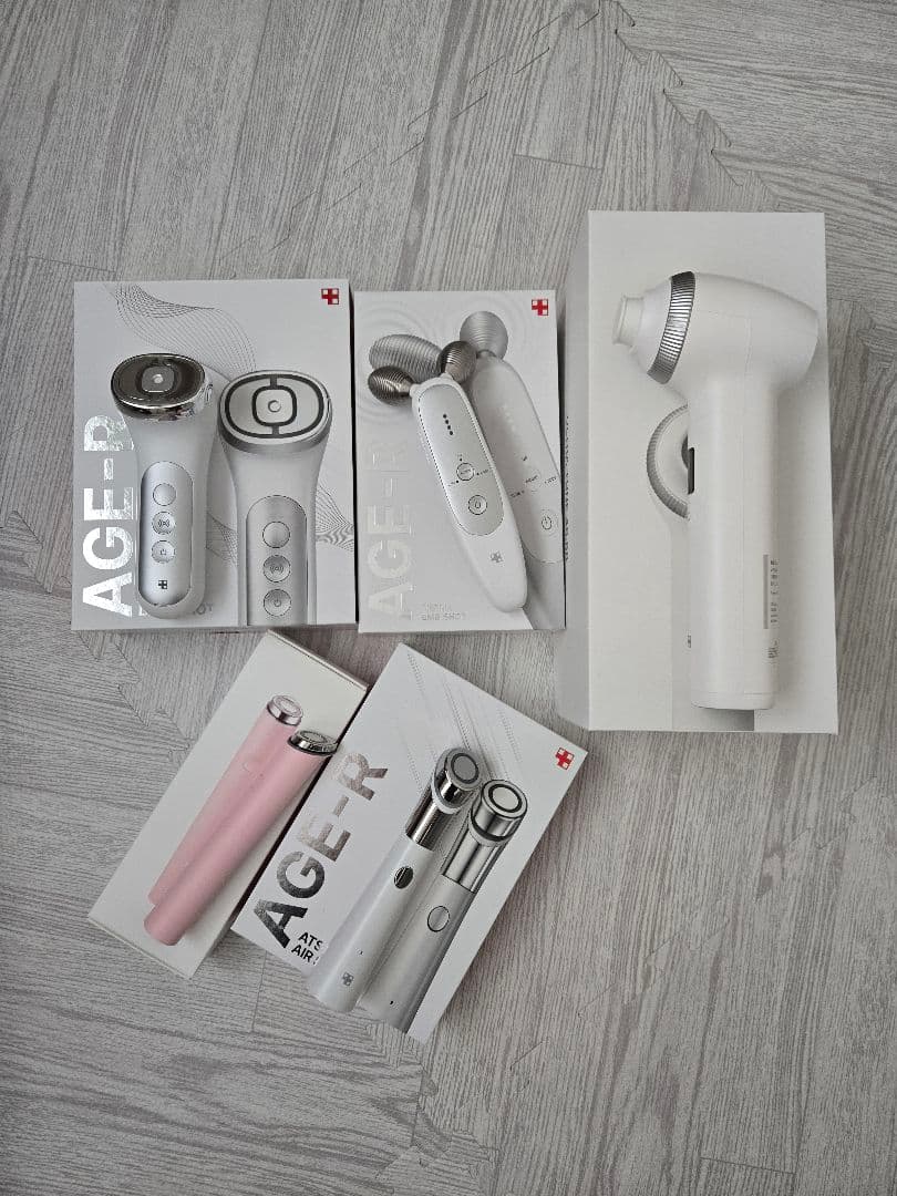 値下げ✨(土日価格)メディキューブ 美顔器まとめ売り　5点　箱あり