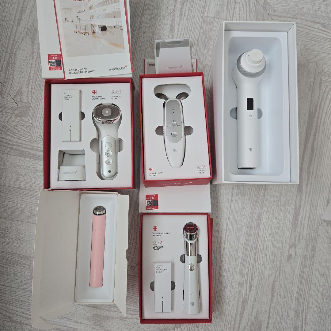 値下げ✨(土日価格)メディキューブ 美顔器まとめ売り　5点　箱あり
