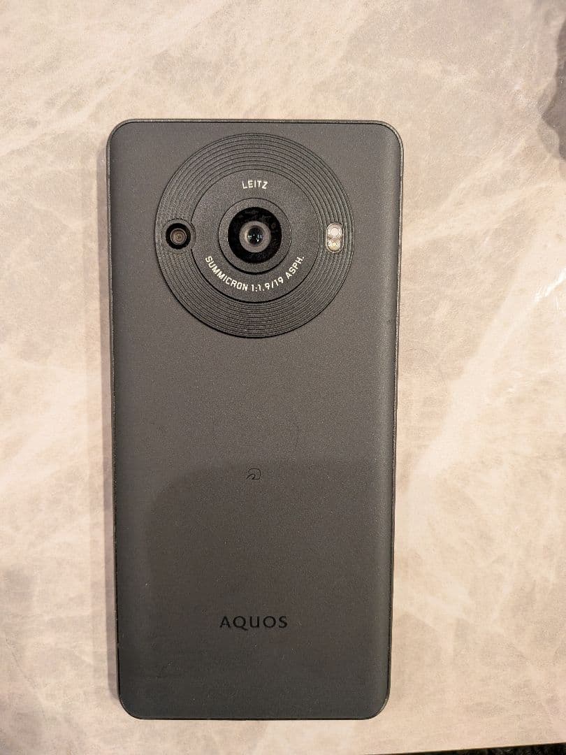 AQUOS R8 pro　A301SH スマートフォン 本体
