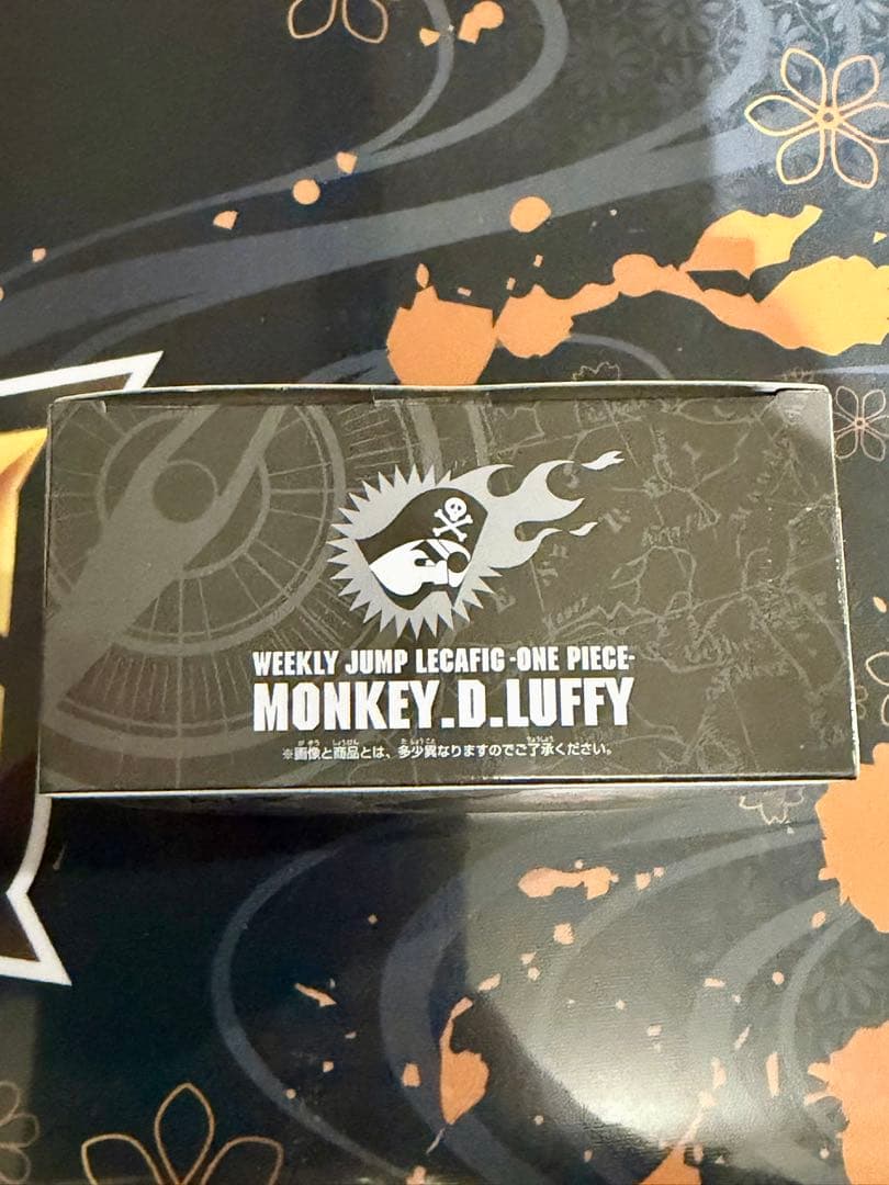 ジャンプ応募者全員サービス　モンキー・D・ルフィリーダーカード フィギュア付