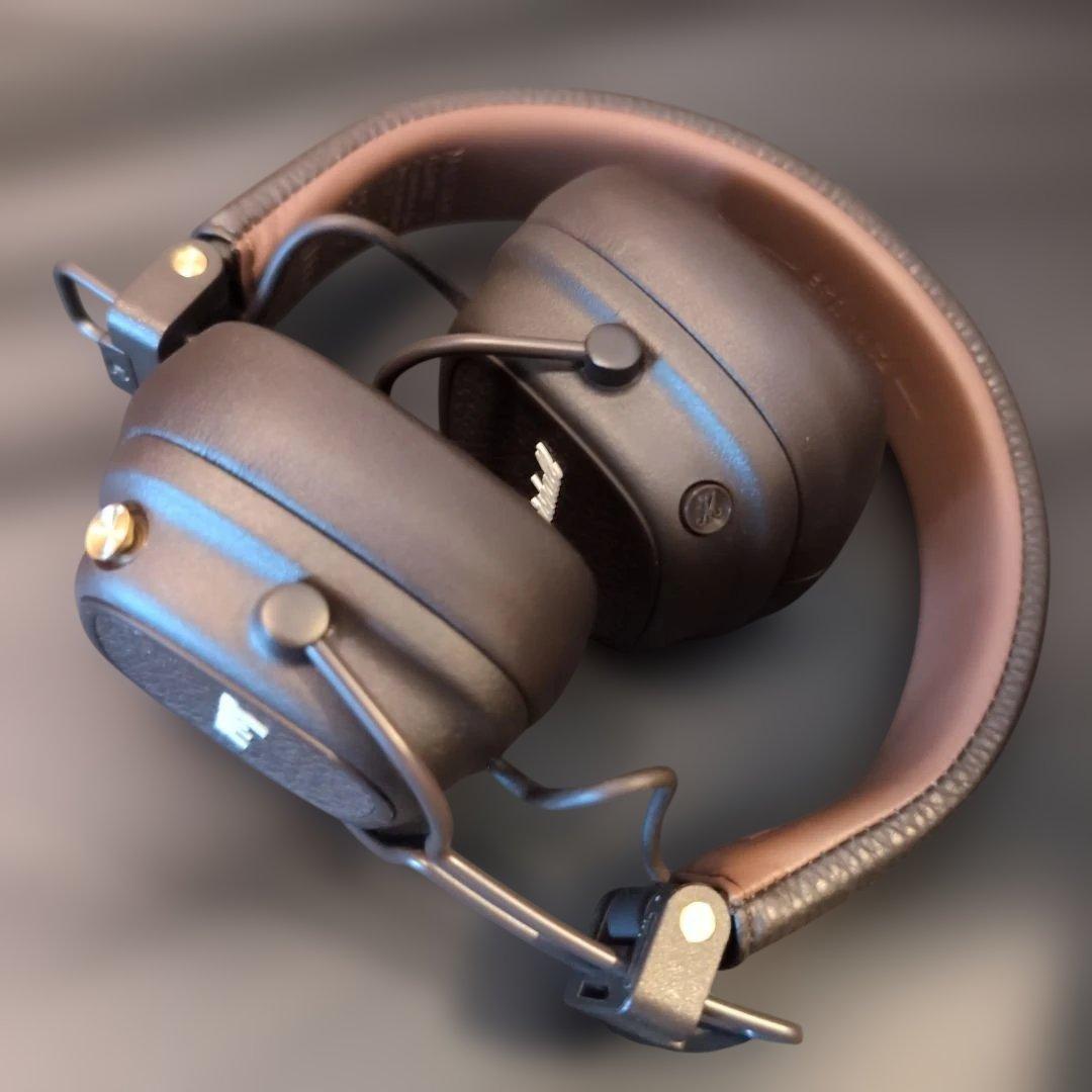 Marshall ワイヤレスオンイヤーヘッドホン Major V ブラウン