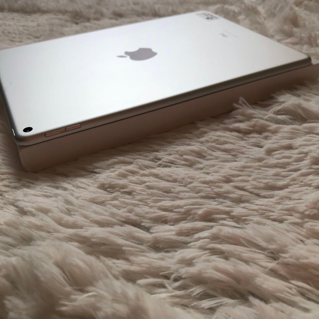 【人気端末早い者勝ち】iPad Air3 64GB 【すぐ発送】