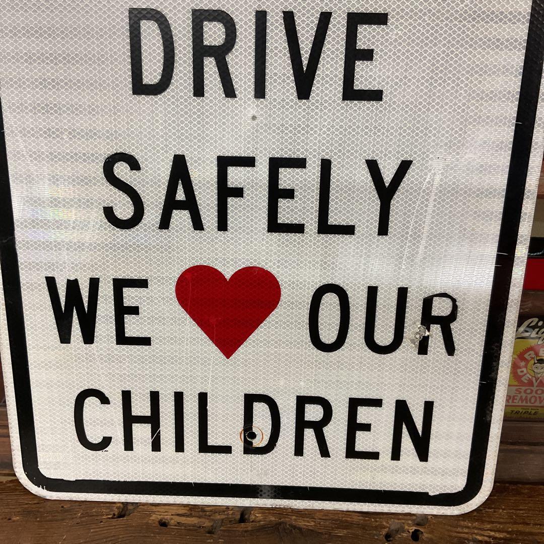 USA ストリート看板　children