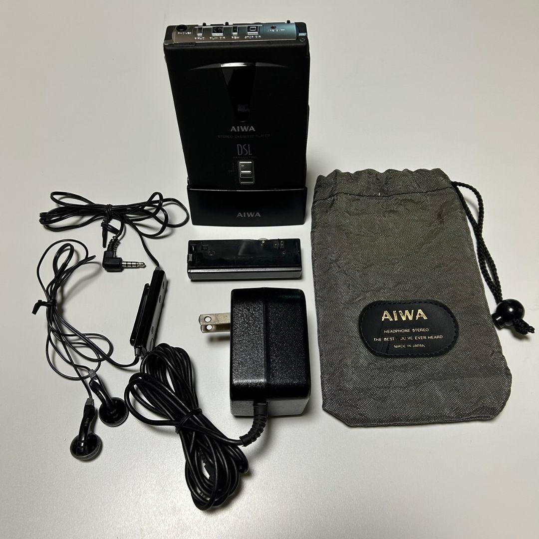 ジャンク　AIWA 　HS-PL30ポータブルカセットプレーヤーカセットデッキ