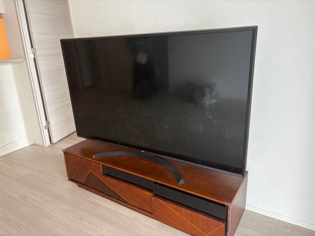 【早い者勝ち】LG 液晶テレビ 本体リモコン付き