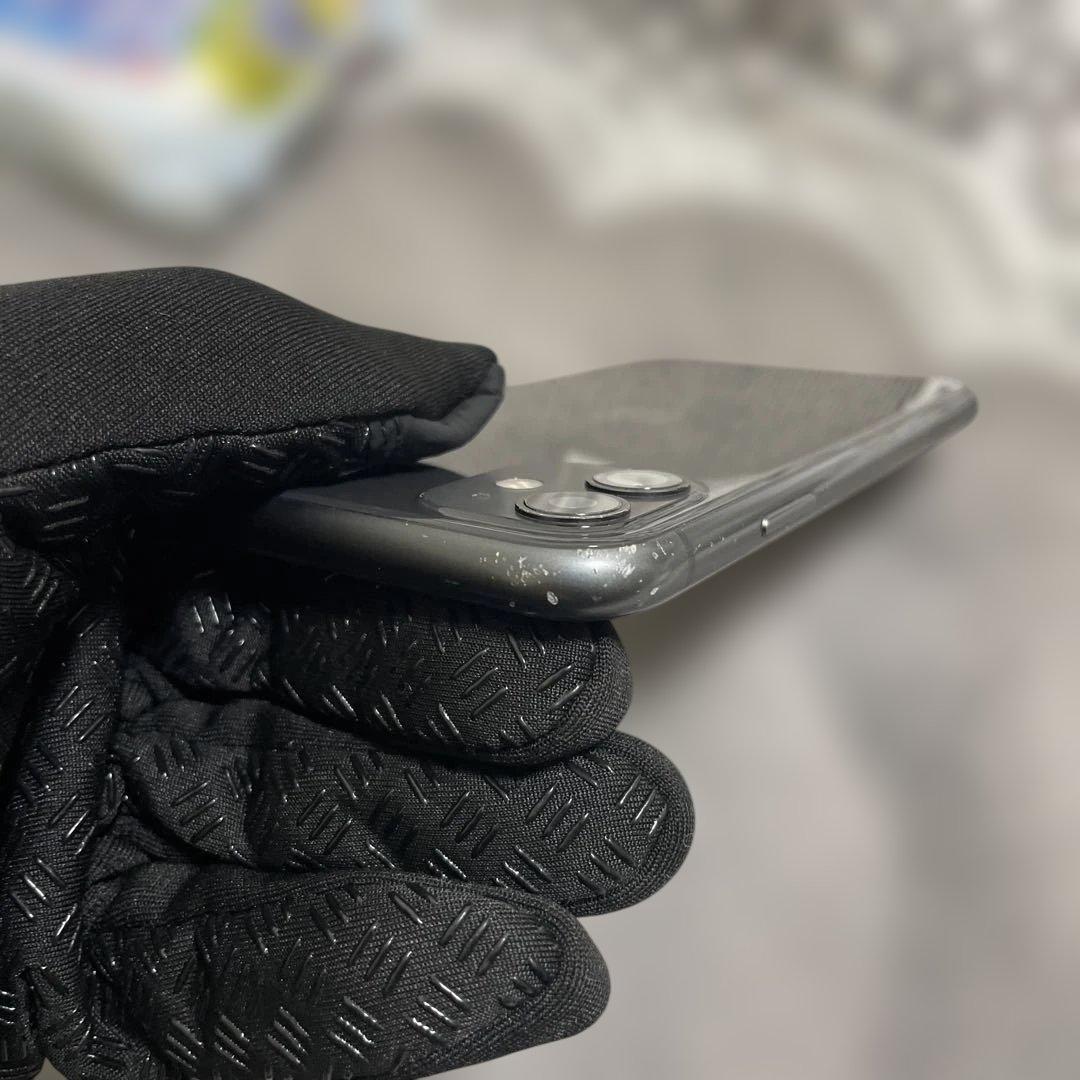 s*i様 iPhone 11 64GB バッテリー71%