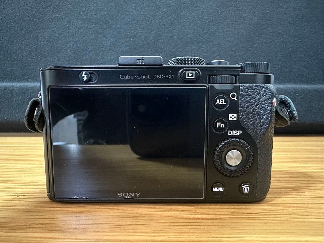 デジタルカメラ SonyDSC-RX1