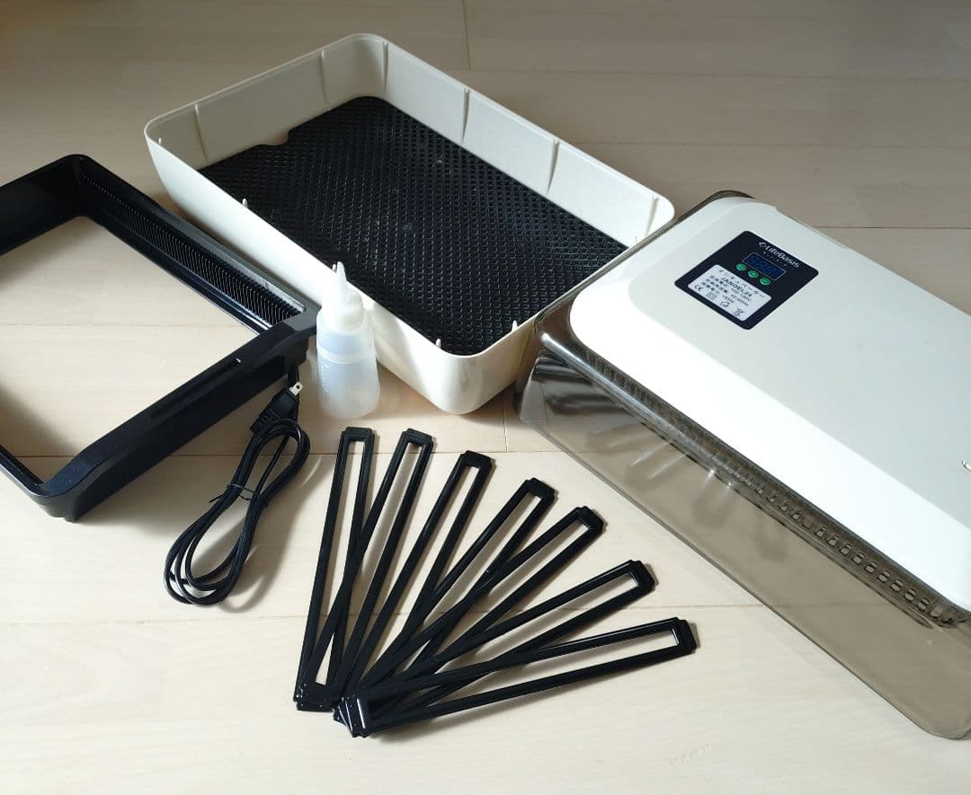 Life Basis　孵卵器