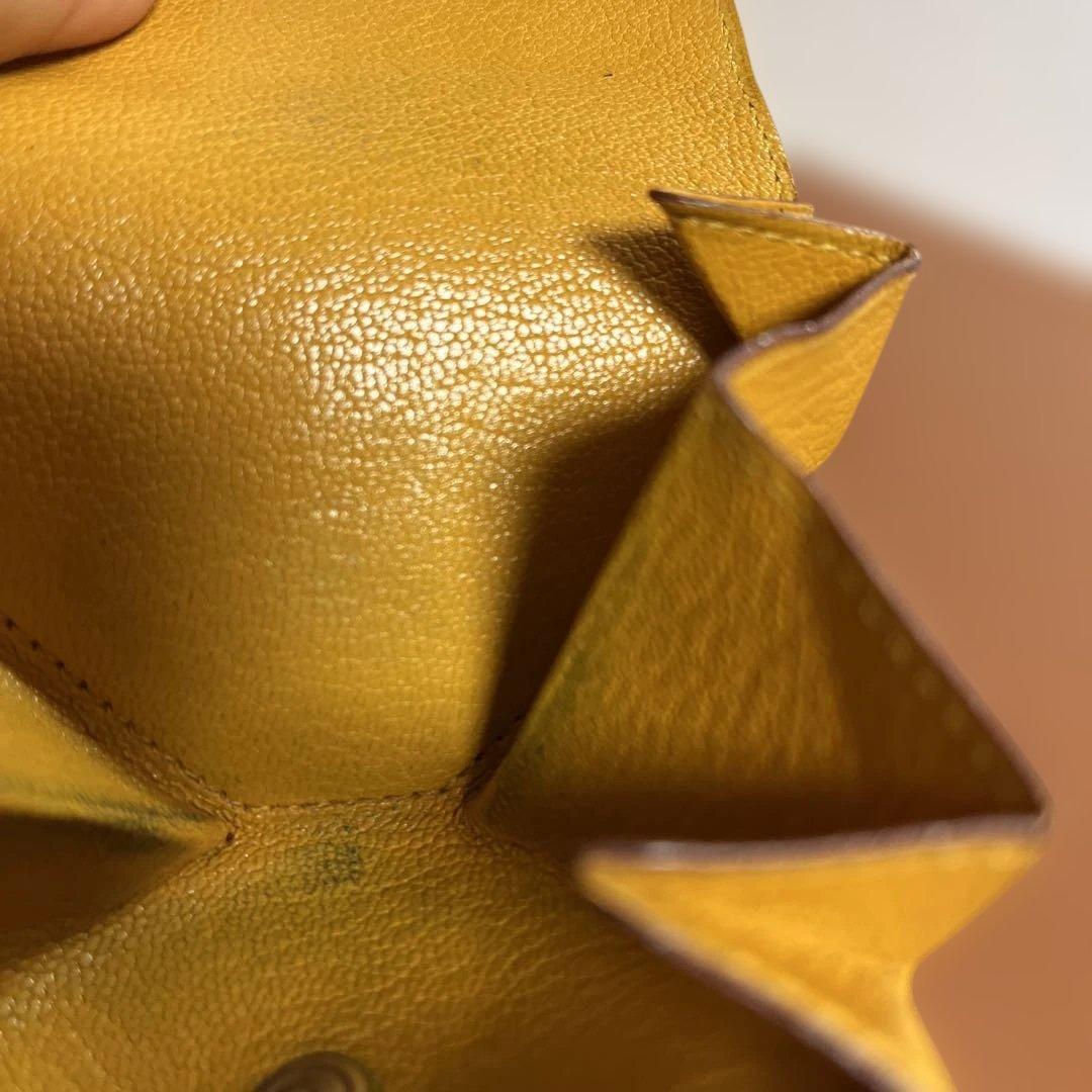 HERMÈS ケース ルヴァンキャトル　ダブルホック