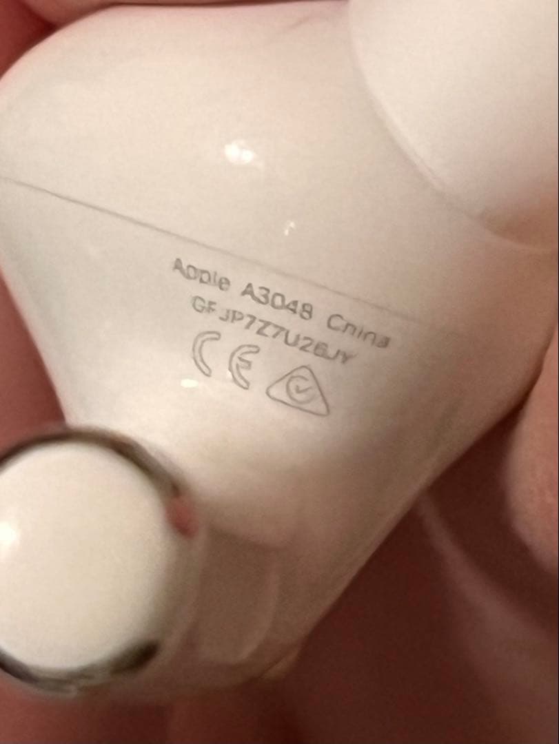 純正品Apple AirPods pro 第2世代 左耳のみ