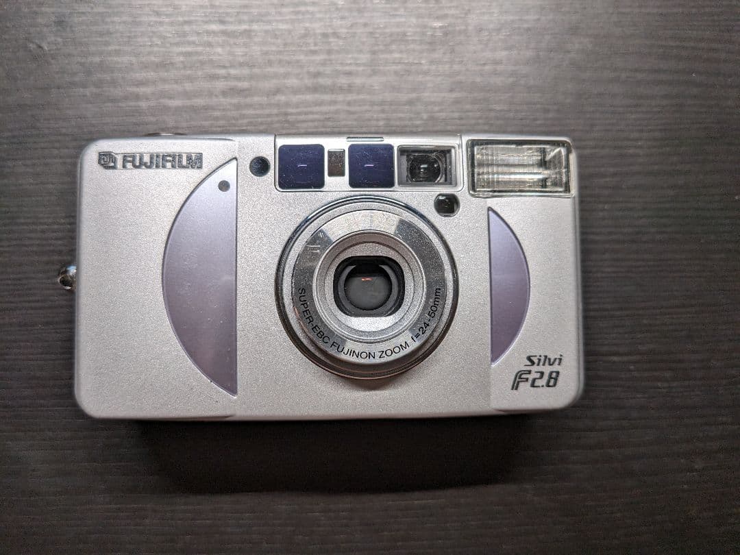 「極美品」富士フィルム FUJIFILM Silvi F2.8