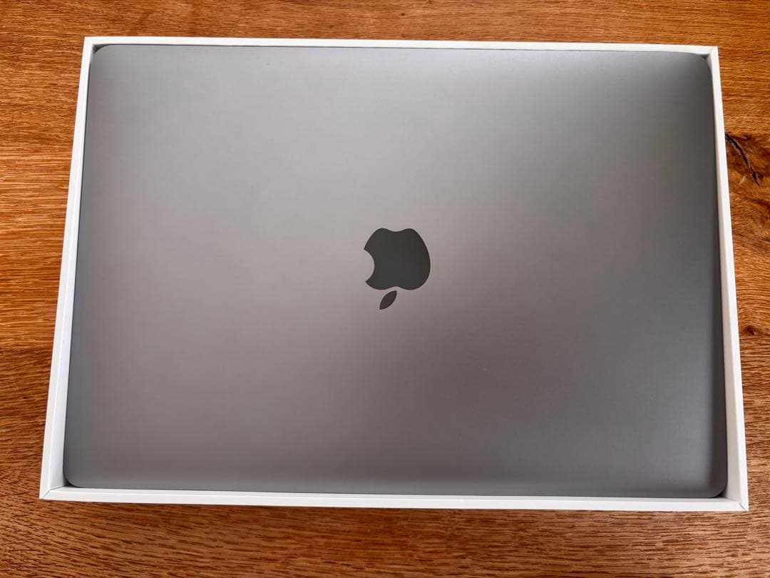 MacBook本体 Apple MacBookAir M1 2020 8GB 256GB