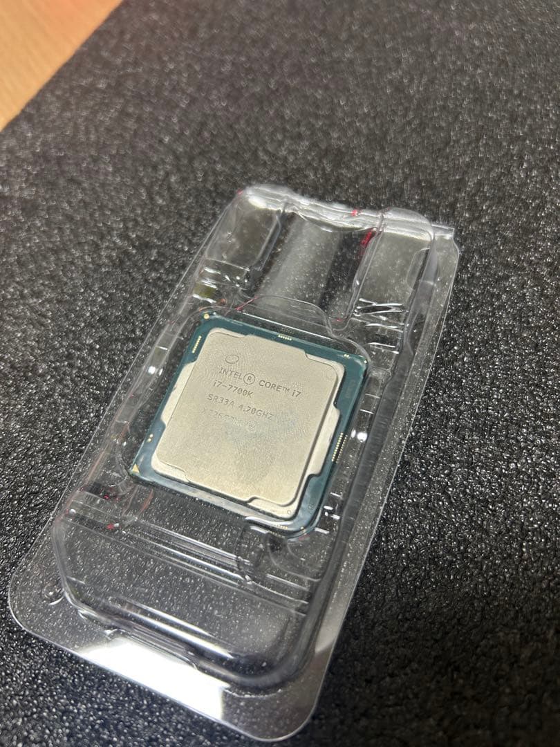 intel i7 7700K 4コア8スレッド　ゲーミング　自作PC 自由研究