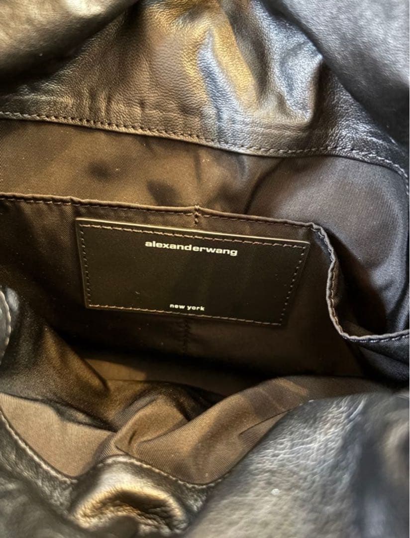 【限界価格極備品】Alexander Wang Ryan PUFF バッグ