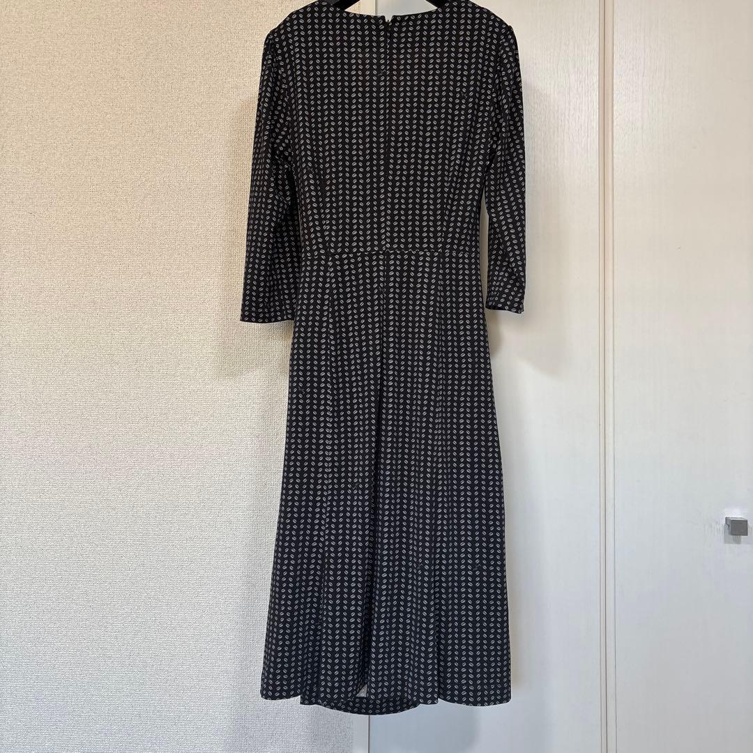 【Kay me】ブラックビーンズサイドギャザーワンピース