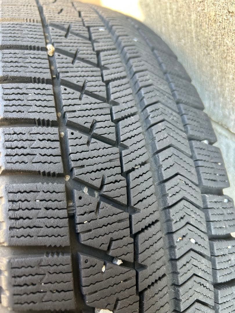 スタッドレス４本セット　ブリザック　タント純正ホイールつき　155/65R14