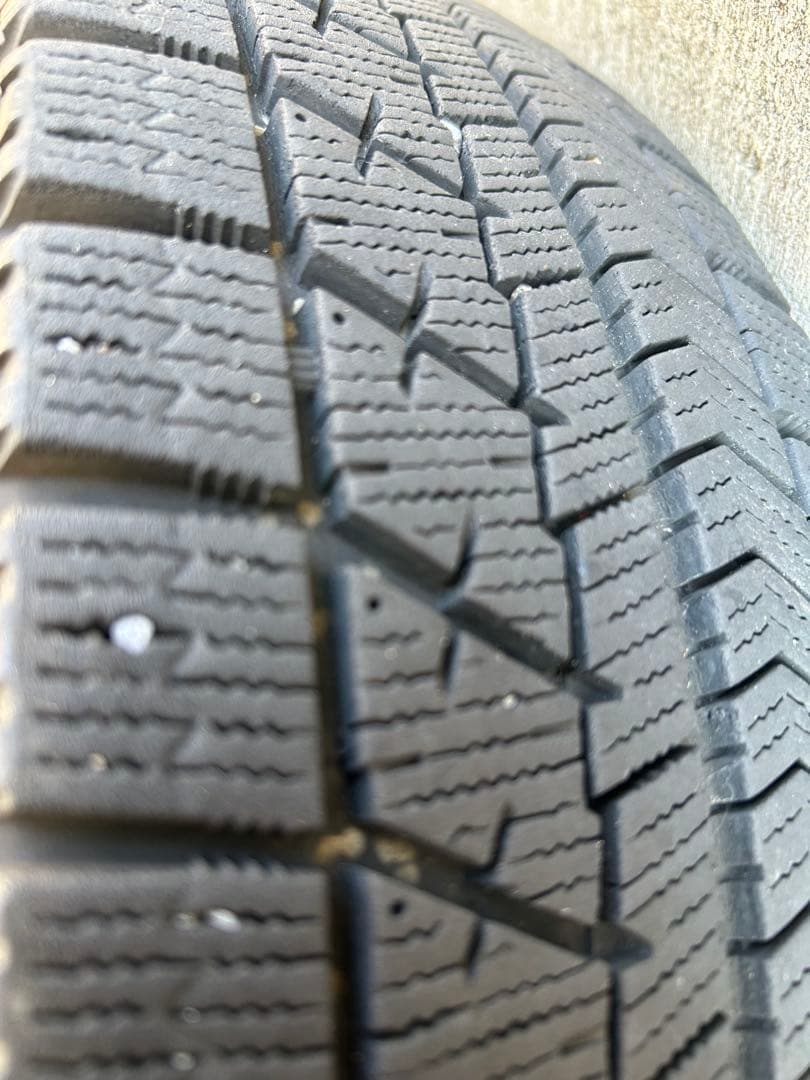 スタッドレス４本セット　ブリザック　タント純正ホイールつき　155/65R14