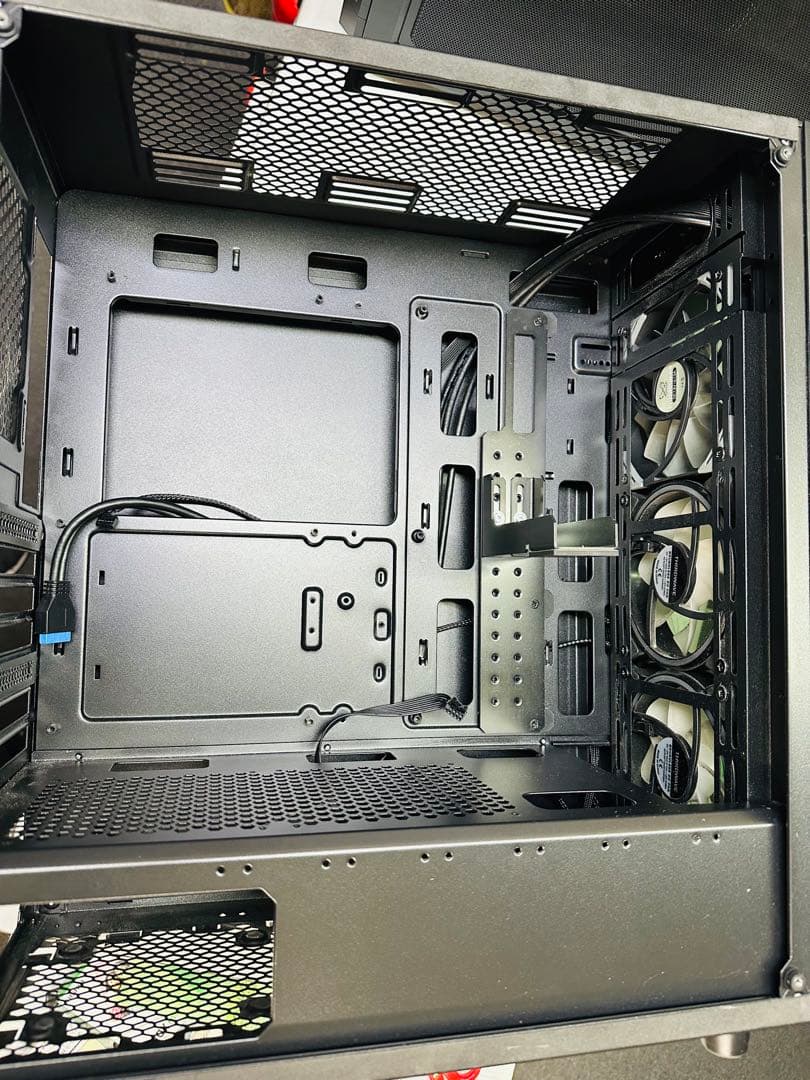 現状品ガレリアCrazy Raccoon コラボゲーミングPC透明ガラスケース