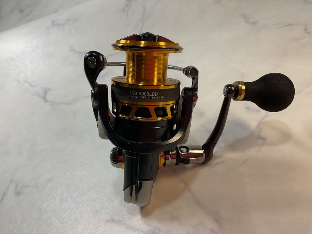 Daiwa ダイワ 18 TOURNAMENT ISO 3000LBD