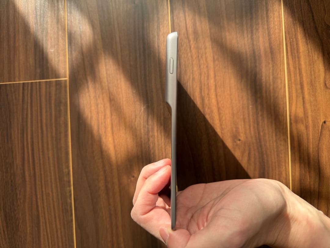 Kindle Oasis 色調調節ライト搭載 wifi 32GB 広告なし