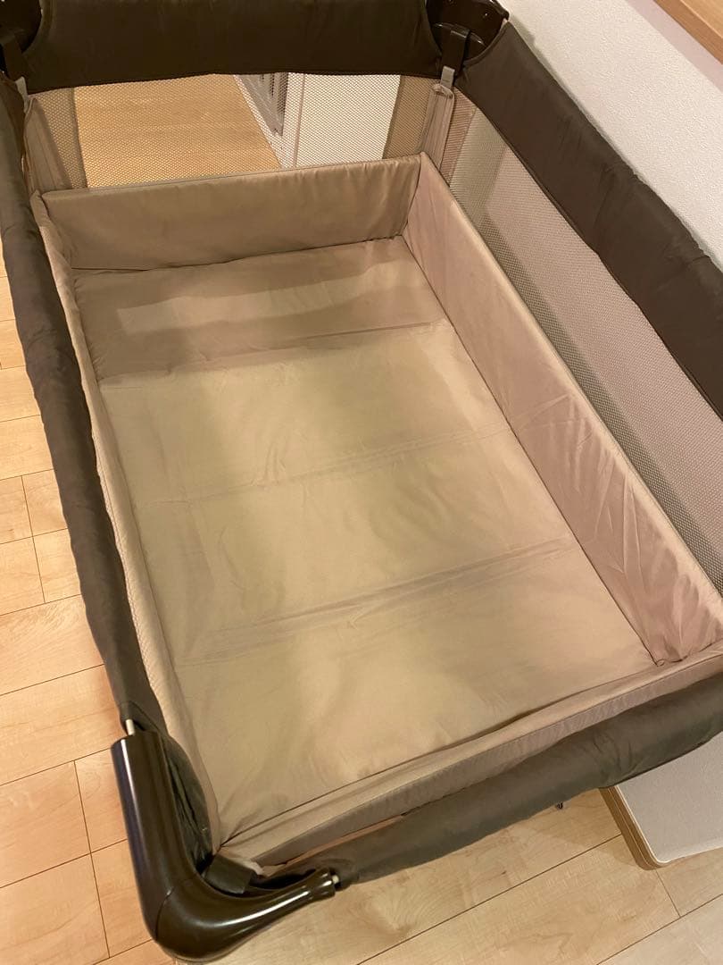 sayu様　Aprica ココネル ベビーベッド 折りたたみ ブラウン