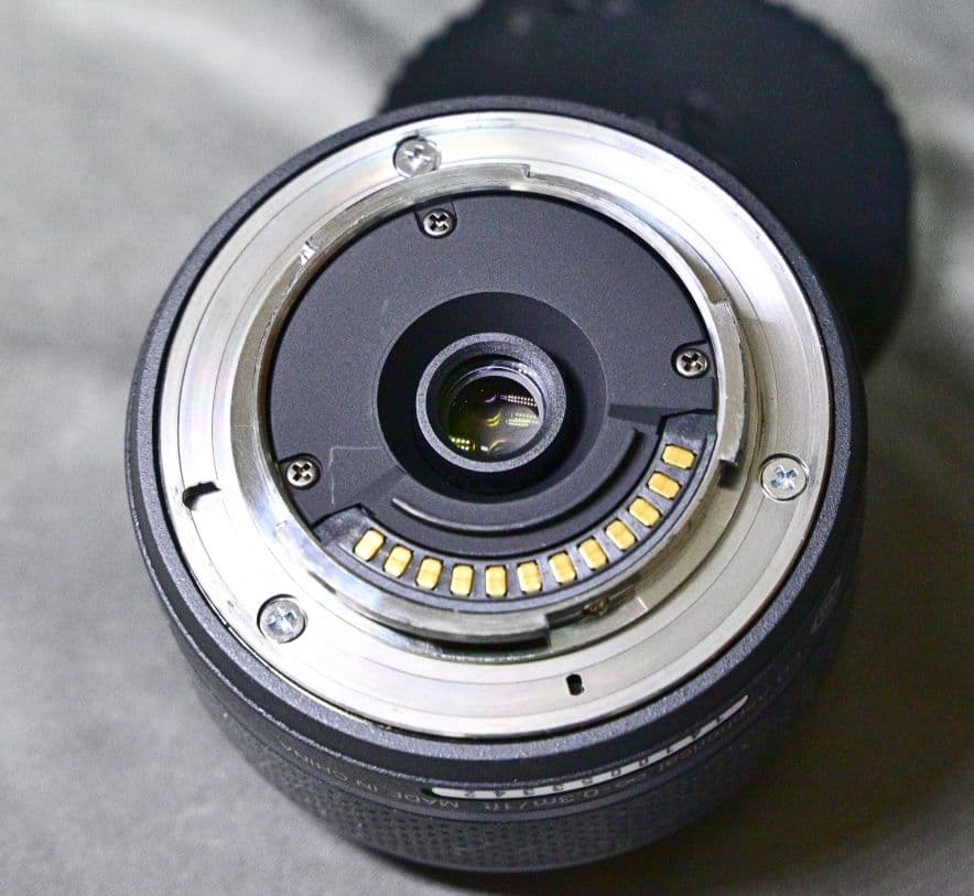 Nikon 1 J5　 　NIKKOR レンズ✕２