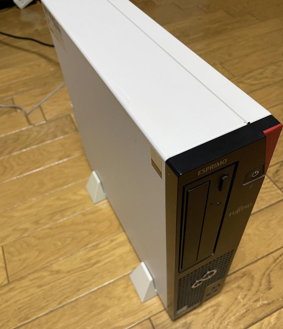 ESPRIMO FMV04300KP デスクトップPC