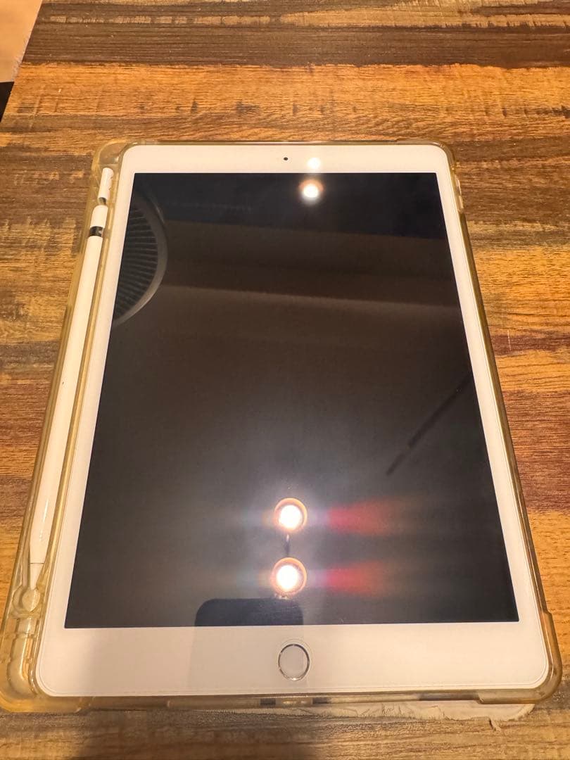 Apple iPad セルラー　 (第8世代) 32GB シルバー ペンシル付