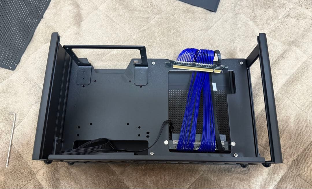 Louqe ghost s1 mkⅢ 自作pc ケース　mini itx