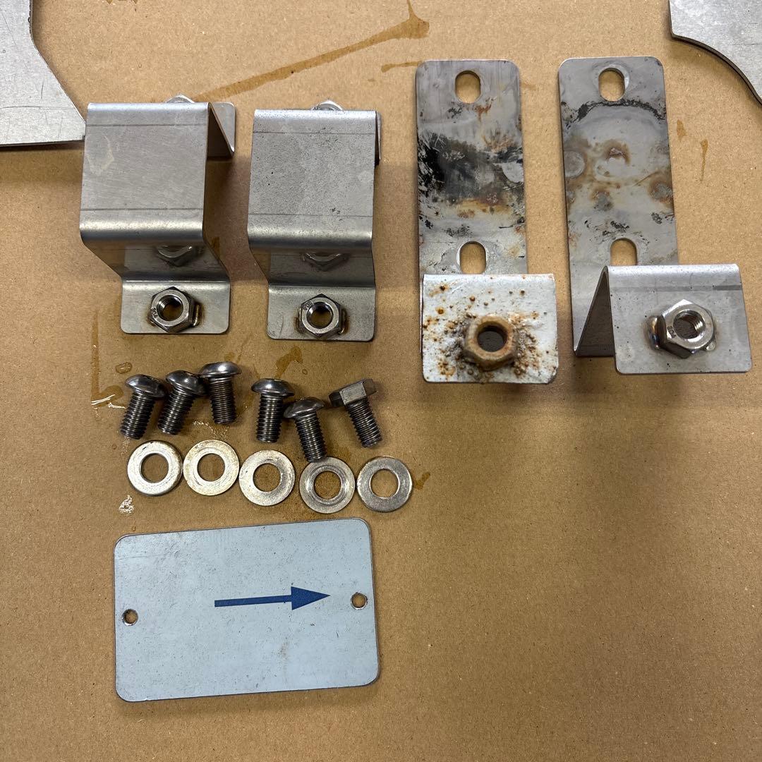 タニグチ　jb23 エンジンアンダーカバー　中古