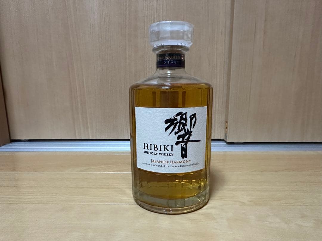 HIBIKI Japanese Harmony ウイスキー　700ml