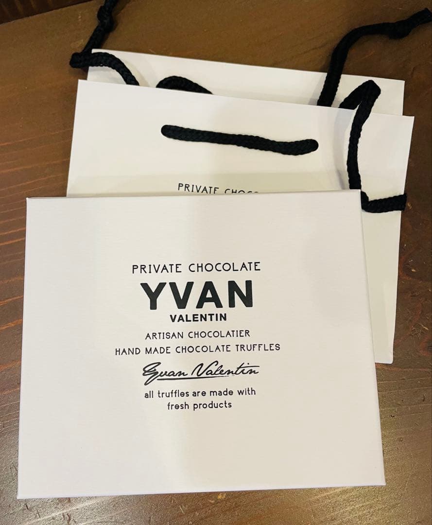 イヴァンヴァレンティン　チョコレート　イヴァントリュフ　12個入　バレンタイン