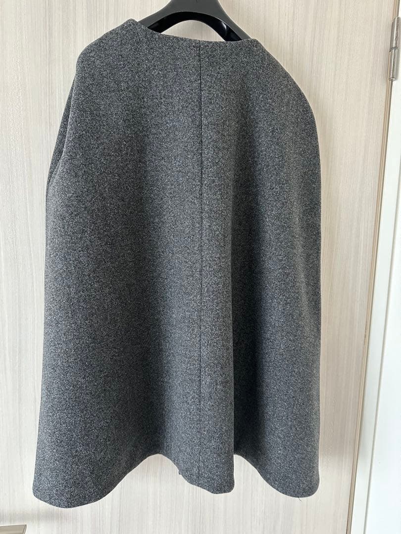 新品【インターファクトリー】ノーカラーケープコート グレー ポンチョ
