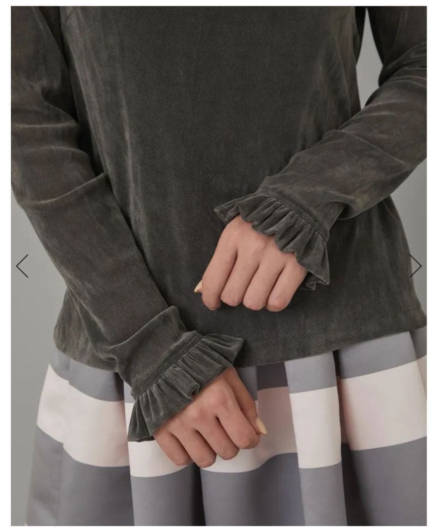 【新品】セブンテン SEVENTEN★ベロアタッチシアートップス グレー M