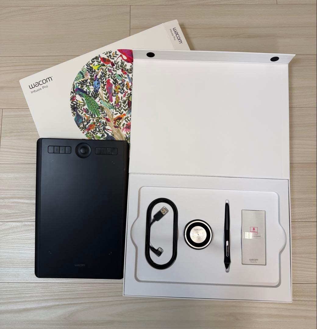 Wacom Intuos Pro PTH-660/K0 ペンタブレット 本体