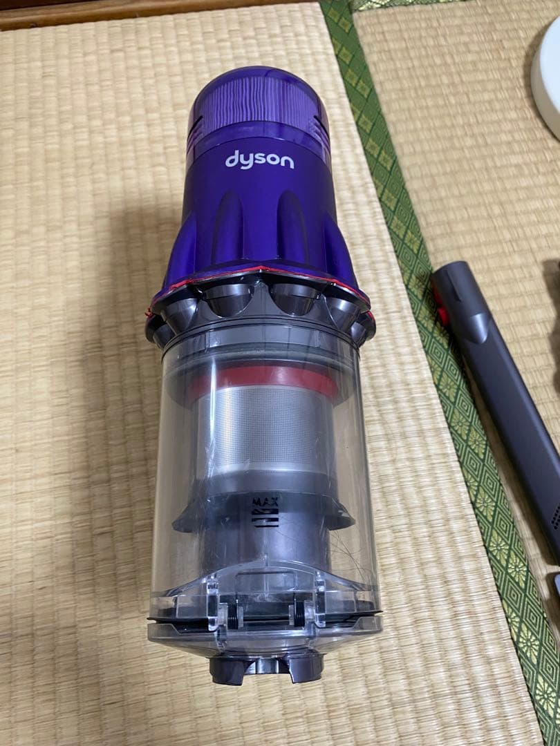 ダイソン dyson Digital Slim fluffy sv18