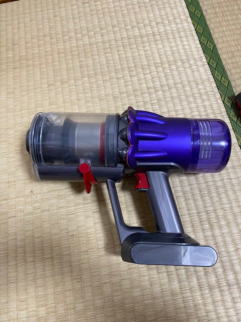 ダイソン dyson Digital Slim fluffy sv18