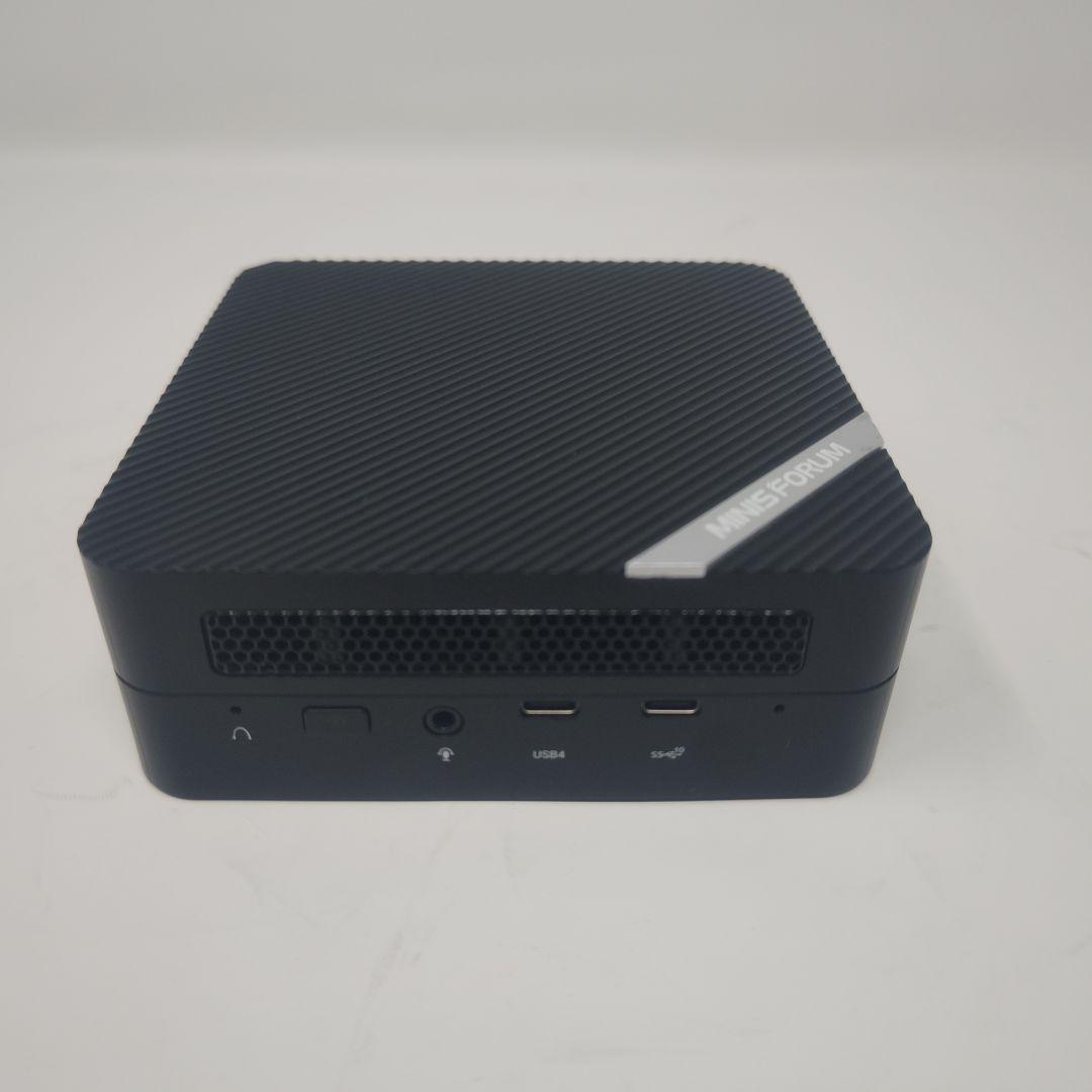 MINISFORUM　Venus Series UM690　ミニpc