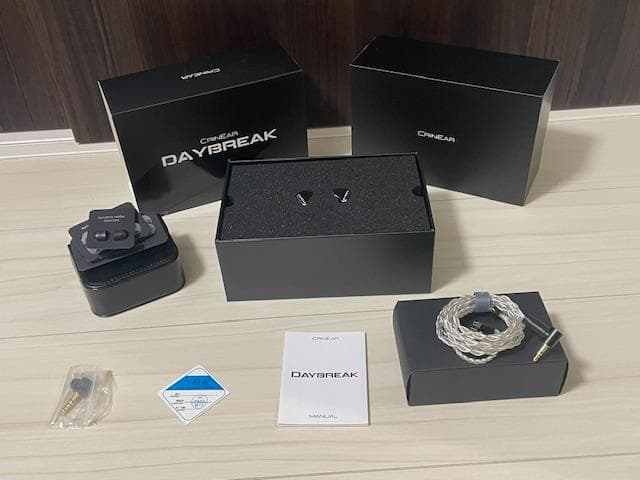 イヤホン Crinear Daybreak