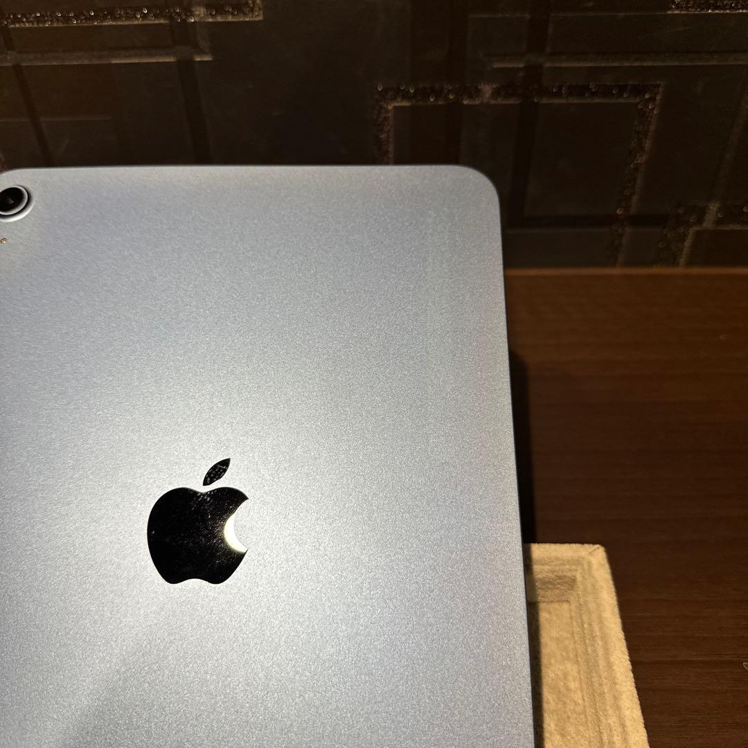 iPad(第10世代)Wi-Fiモデル　64GB ブルー