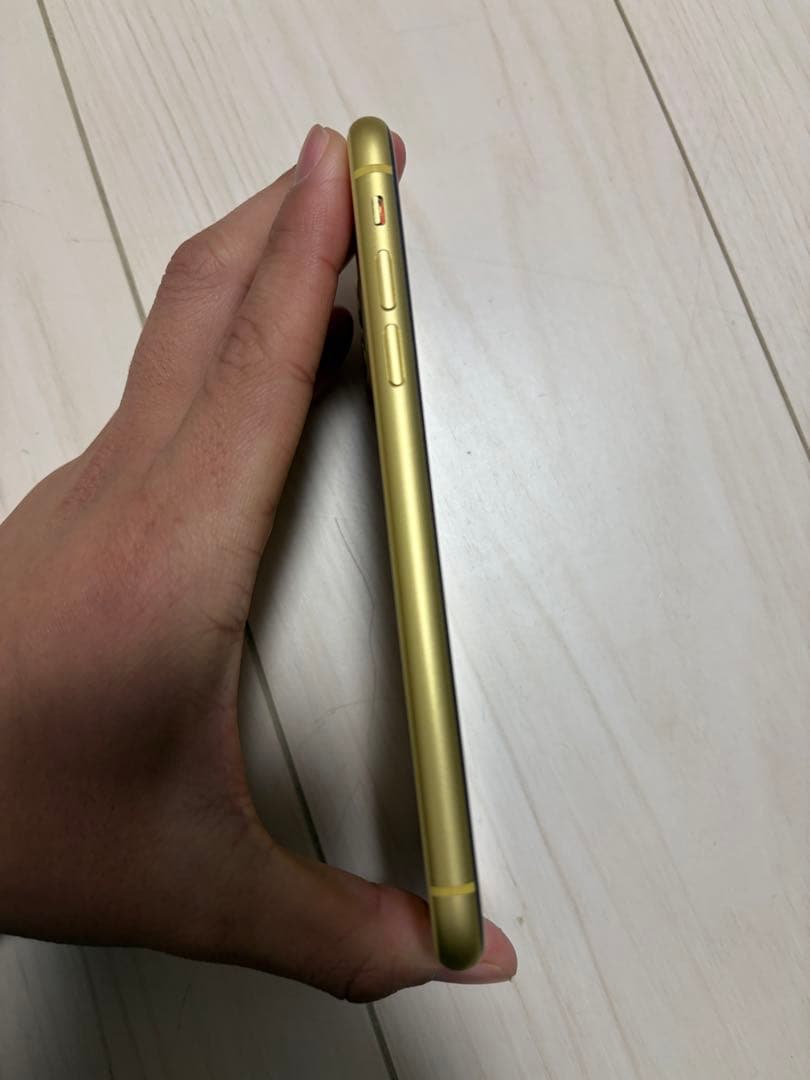 iPhone 11 本体 イエロー SIMフリー 128GB