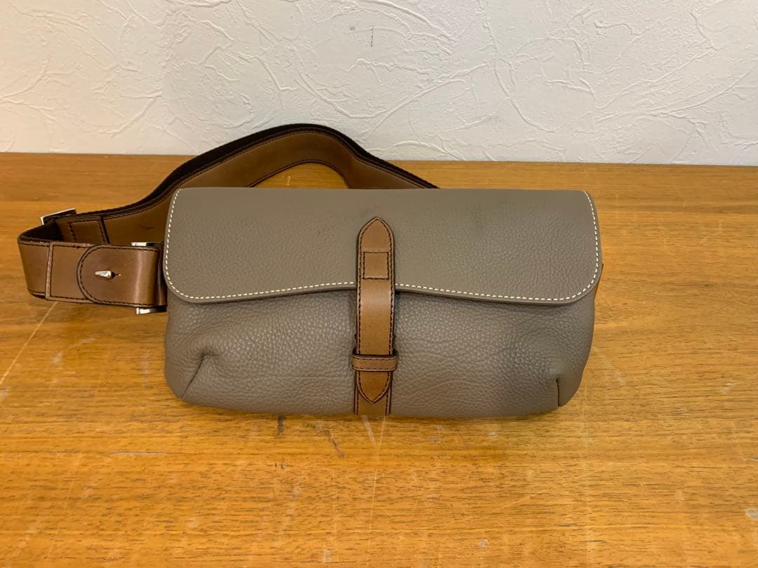 G1016-05★未使用 WILD SWANS ウエストポーチレザー 茶色系