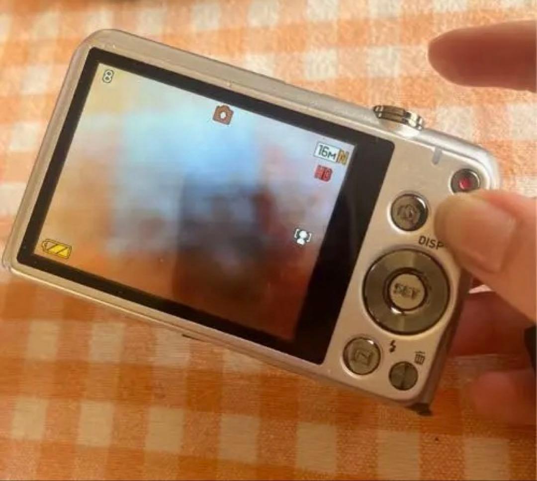 CASIO EXILIM コンパクトデジタルカメラ ケース付き