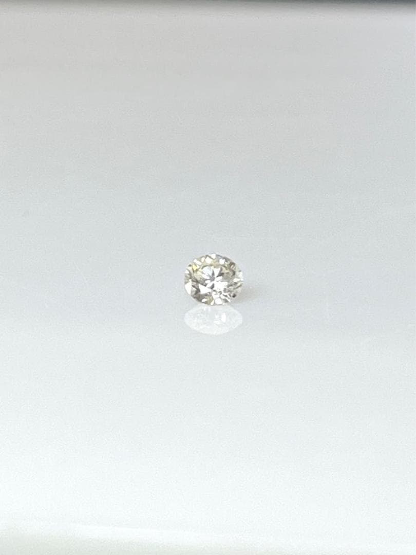 PT天然ダイヤモンド片耳ピアス 計0.185ct ソーティング付き