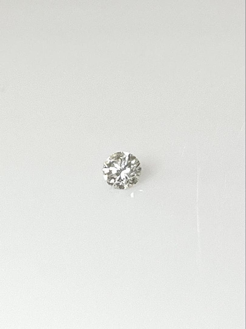 PT天然ダイヤモンド片耳ピアス 計0.185ct ソーティング付き