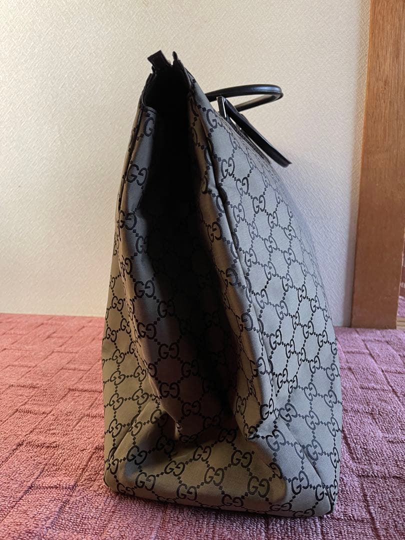★GUCCI GGパターン ナイロンビジネスバッグ 大きめ