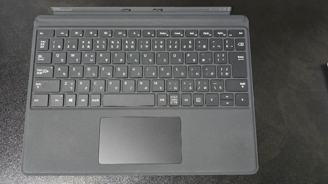 Microsoft Surface Pro 8 core i5 本体+キーボード