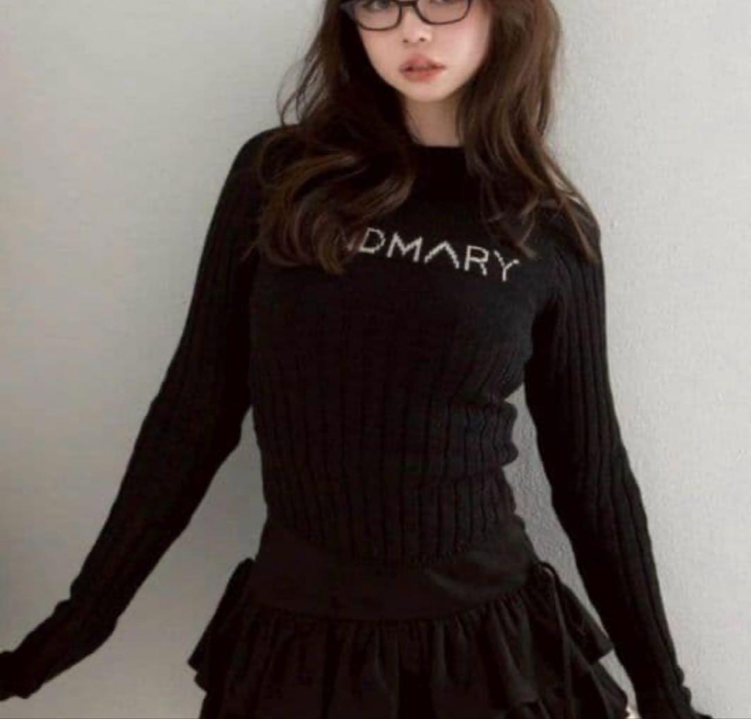 アンドマリー Mary logo knit tops