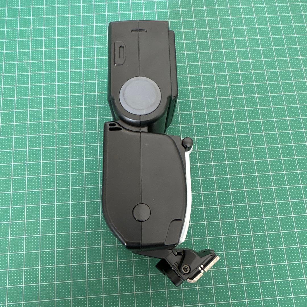 あ*ん様 ジャンク品　Nikon Ｄ7000 おまけでNikonストロボ付き30